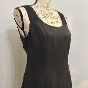 VTG Semi Formal Dress Black Sleeveless Scoop Neck Tapered Strappy Back Size 12
